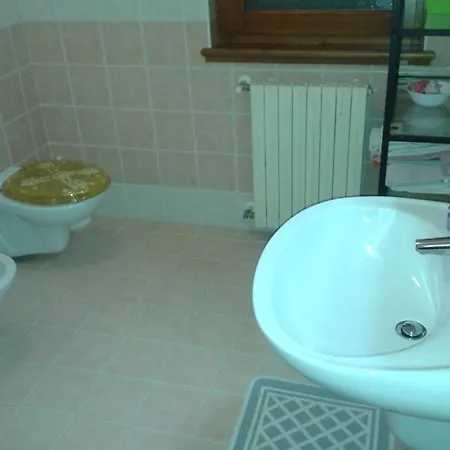 Cortelaghirlanda Apartment